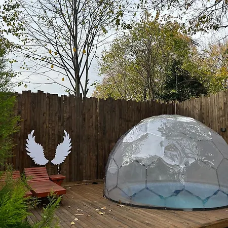 Wolf House * سبانجا